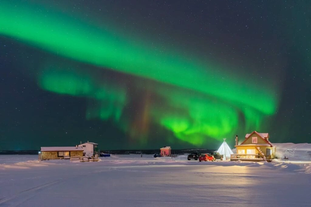 Aurora village yellowknife northwest territories canada aurora borealis northern lights houseboat