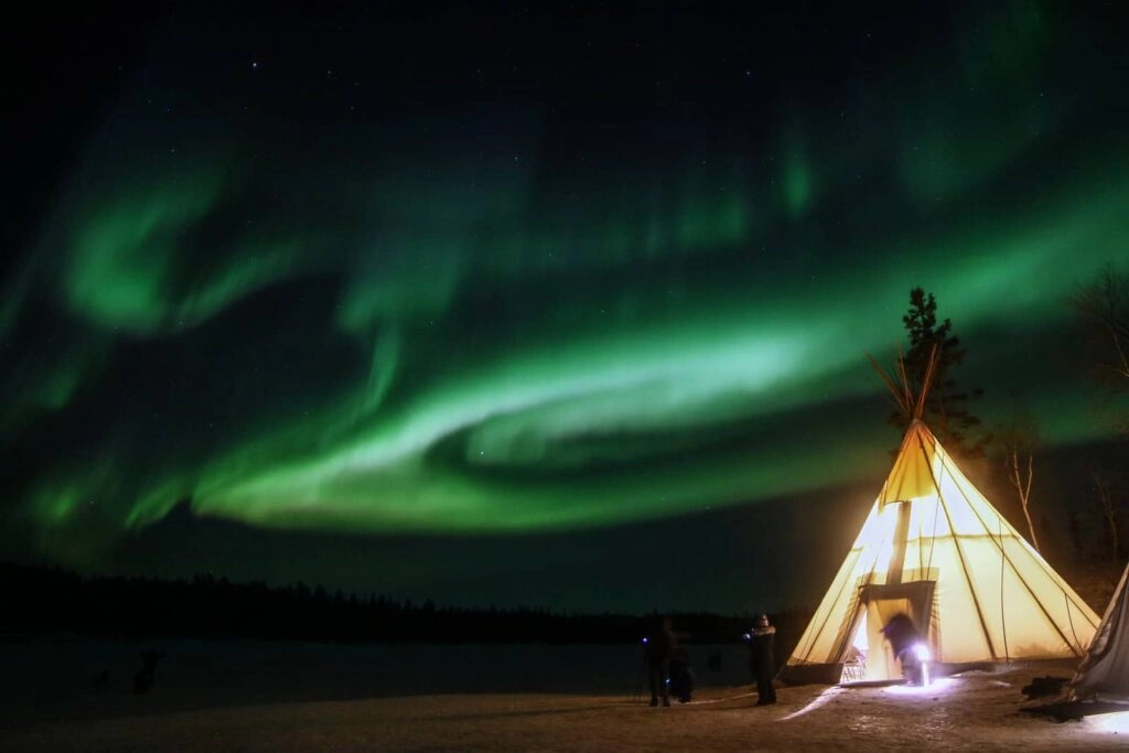 Aurora village yellowknife northwest territories canada aurora borealis northern lights teepees credit julian 0b2a2110